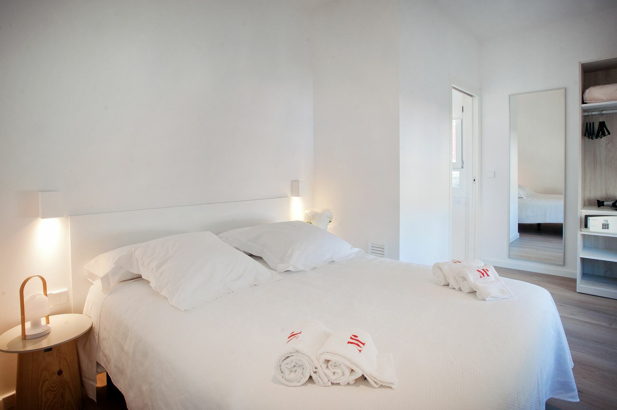 The Museum Apartments Figueres  Eksteriør billede